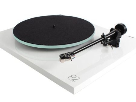 Rega Planar 2 Turntable - Gloss White Fashion