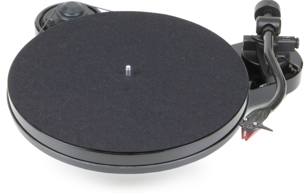 ProJect RPM 1 Carbon Turntable with Ortofon 2M Red Cartridge Sale