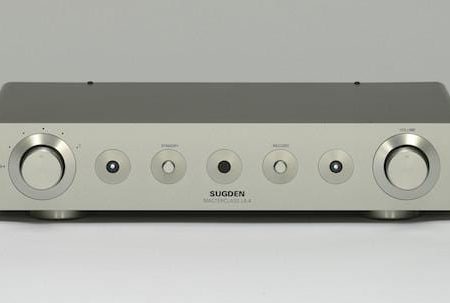 Sugden Masterclass LA-4 Line Pre-Amplifier For Cheap